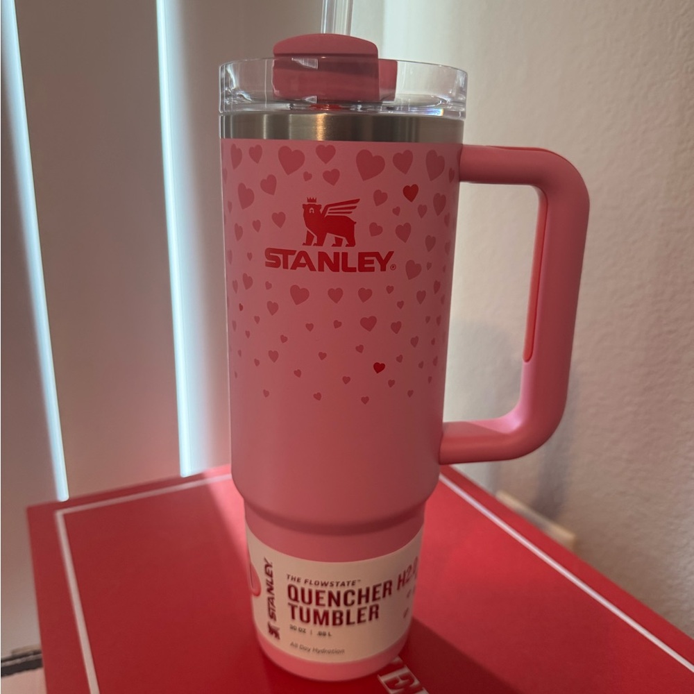 Stanley Pink Quencher H2.0 Tumbler 30 oz